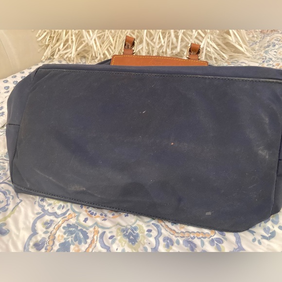 Dooney and Bourke handbag - Picture 9 of 16